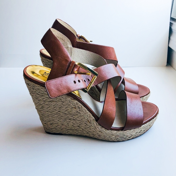 Michael Kors Giovanni Wedges - Picture 7 of 7
